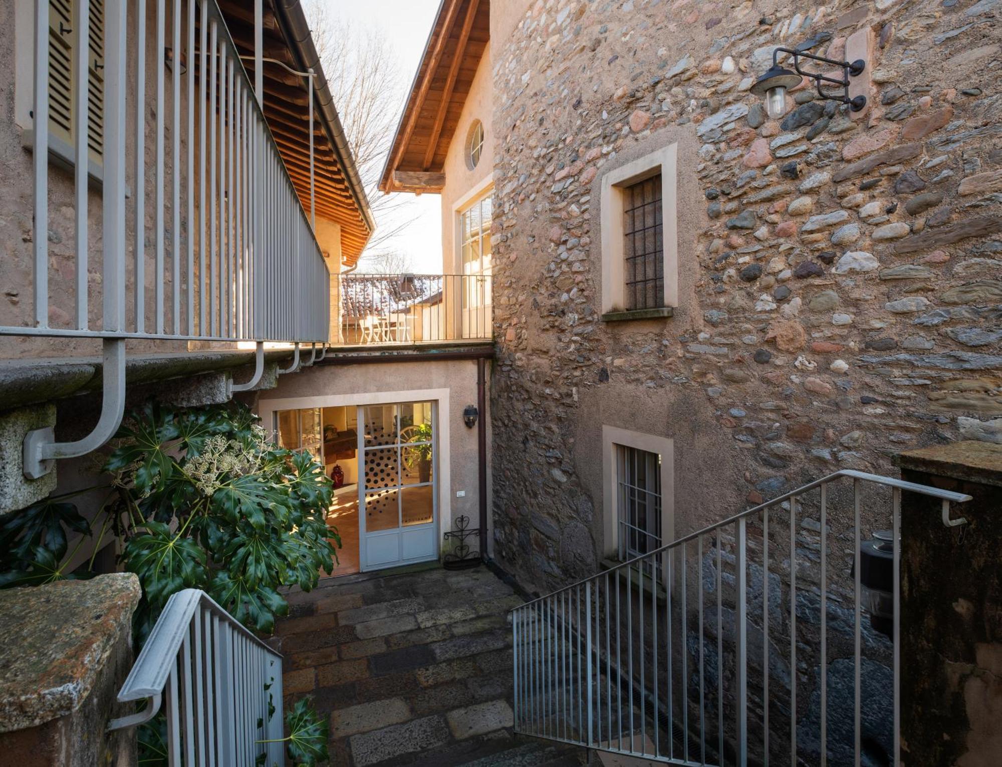 Locanda Ca Dei Santi Induno Olona Exterior photo